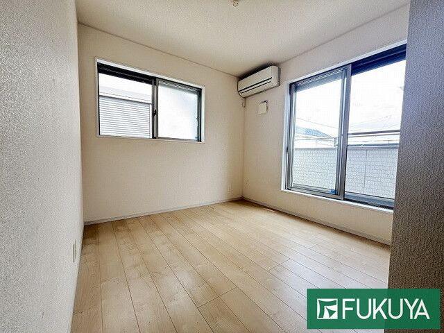 3SLDK Detached House for Sale in Settsu City, Osaka - Thumbnail 2