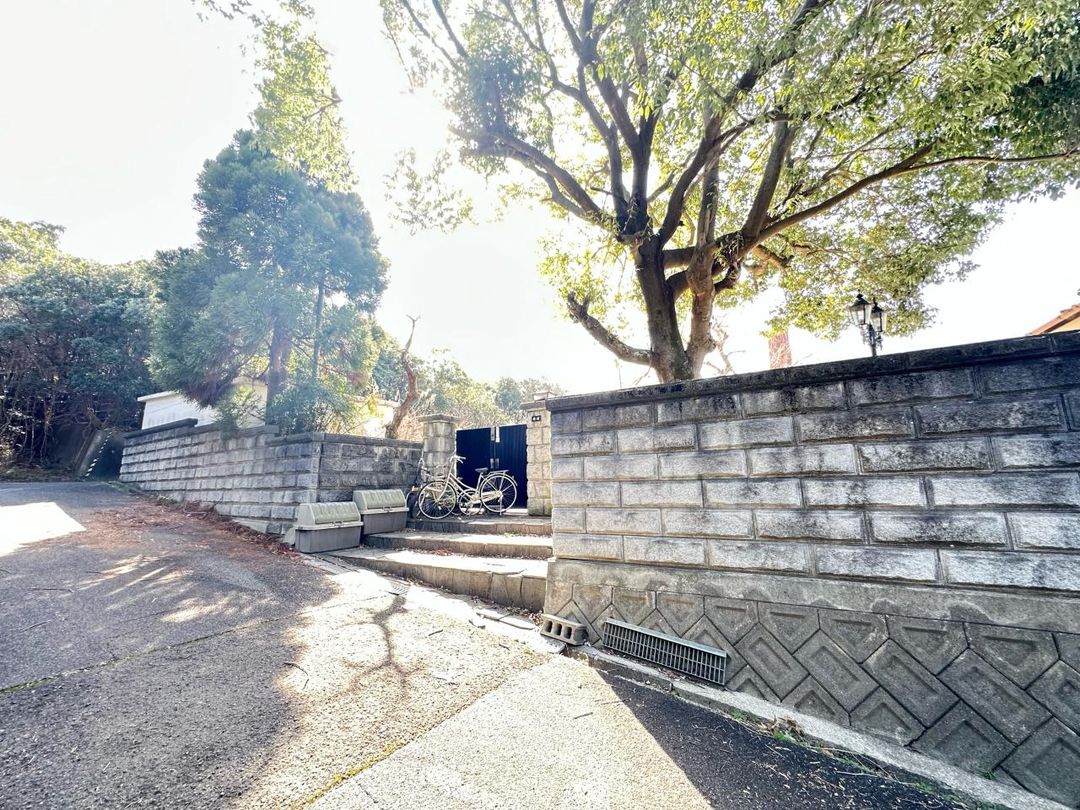 Ocean View Detached House for Sale in Misaki Town, Osaka - Thumbnail 3