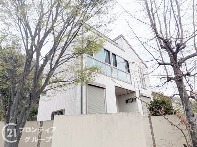 4LDK Steel Frame House for Sale in Shinoharadai, Kobe - Thumbnail 4