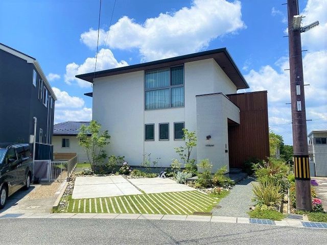 Modern 2LDK House in Minoh, Osaka with Underfloor Heating & Parking - Thumbnail 2