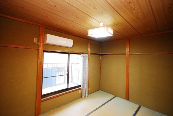3DK House for Sale in Higashiyama Ward, Kyoto - 57.6 sqm - Thumbnail 3