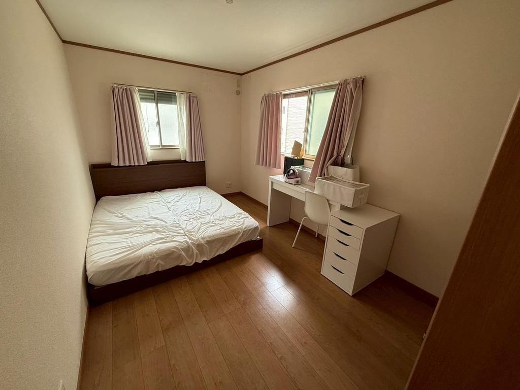 3LDK Detached House for Sale in Kadoma City, Osaka - Thumbnail 2