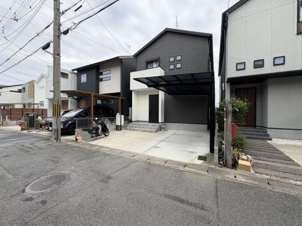 Modern 3LDK House in Kyoto Fushimi, 10 Min Walk to Station - Thumbnail 2