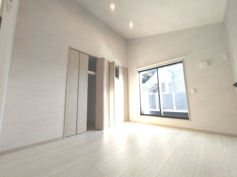 New 4LDK Detached House in Hirakata, Osaka - Corner Lot - Thumbnail 4