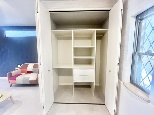 3LDK Detached House for Sale in Nishiyodogawa, Osaka - Thumbnail 2