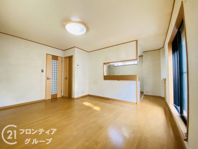 5SLDK House for Sale in Higashiyodogawa-ku, Osaka - Thumbnail 4