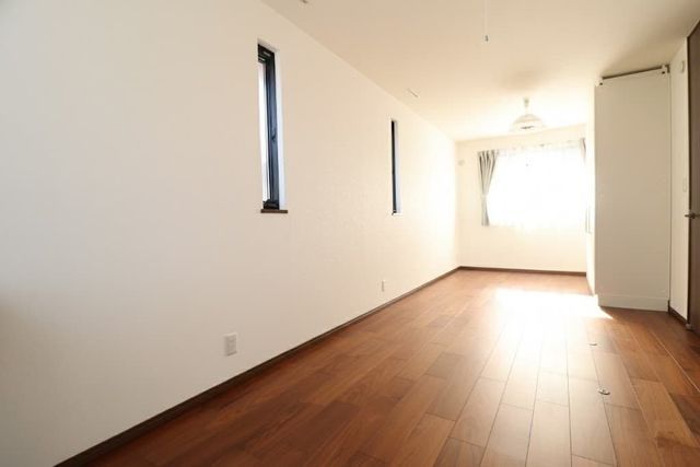 3LDK House for Sale in Yokkaichi - 114m2 - Thumbnail 4