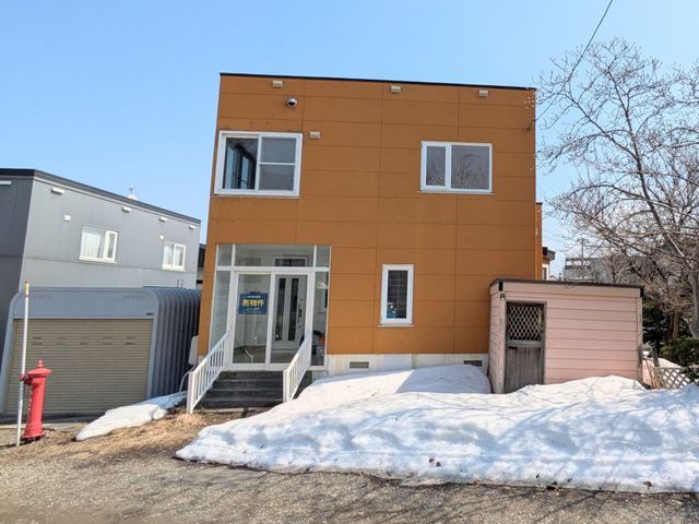 4LDK Detached House for Sale in Otaru, Hokkaido - Thumbnail 2
