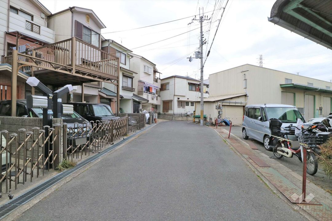 4SLDK Family House for Sale in Settsu City, Osaka - Thumbnail 2