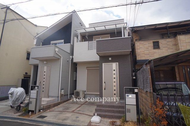 Modern 4LDK House for Sale in Higashiosaka, Osaka - Thumbnail 4