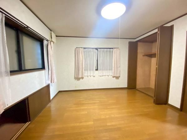 4SLDK House for Sale Near Kii-Nakanoshima Station, Wakayama - Thumbnail 4