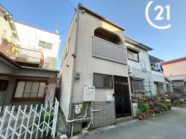 3DK House for Sale Near Chidoribashi Station, Osaka - Thumbnail 2