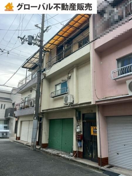 4K Terrace House for Sale in Higashi-Osaka, Osaka - Thumbnail 2