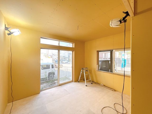Renovated 4LDK House in Yawata City with Parking - Thumbnail 3