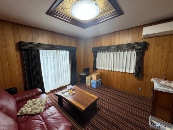 Renovated 5DK Detached House Near Murano Station, Hirakata - Thumbnail 4