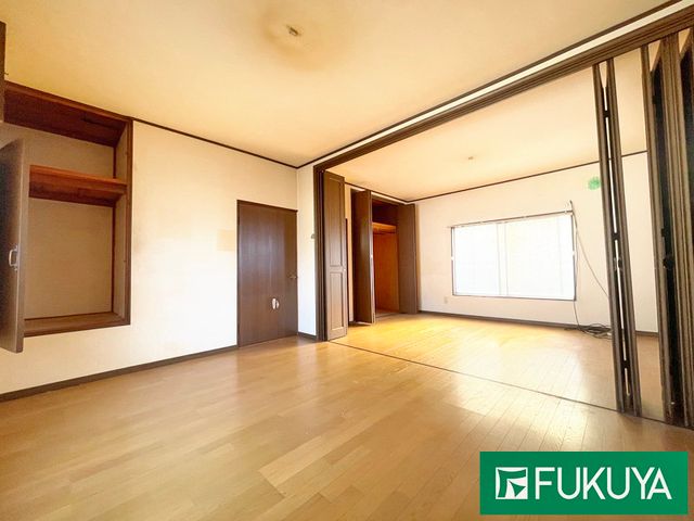 9LDK Detached House for Sale in Higashiosaka, Osaka - Thumbnail 2