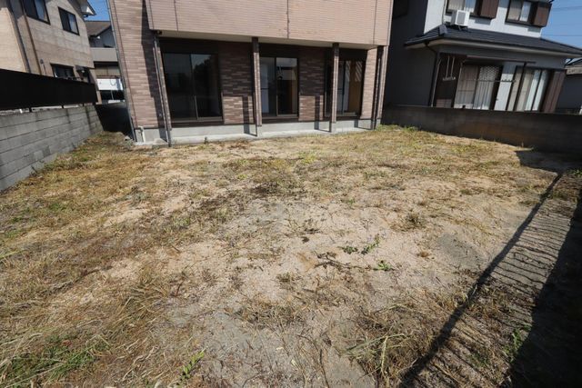5LDK Renovated House with Large Garden in Oita City - Thumbnail 3