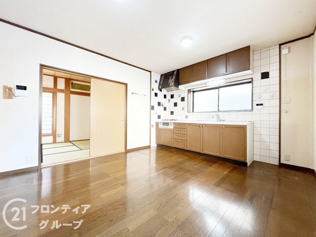 4DK Used House for Sale in Nishiyodogawa-ku, Osaka - Thumbnail 4