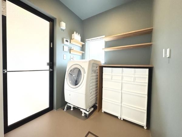 Renovated 3SLDK House Near Station in Takasago - Thumbnail 4