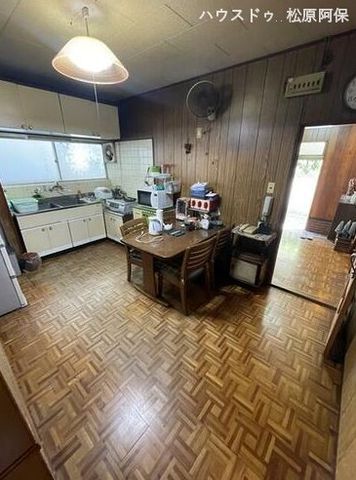 5DK Detached House for Sale in Matsubara, Osaka – 117m² - Thumbnail 2