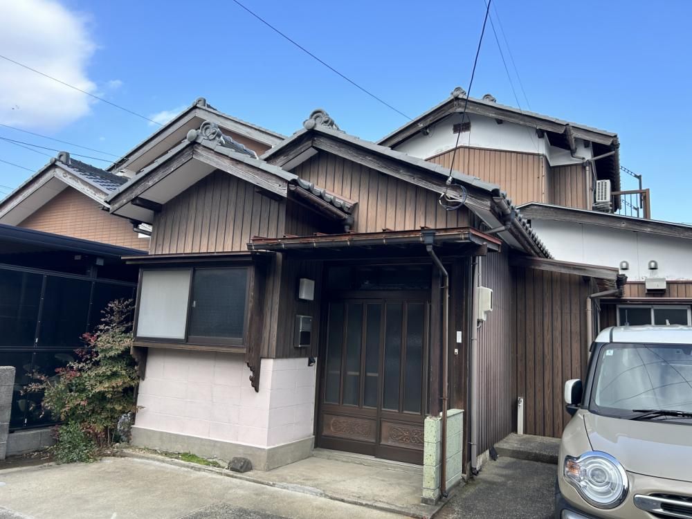 6DK Family House in Tsuruga with Parking & Guarantees - Thumbnail 2