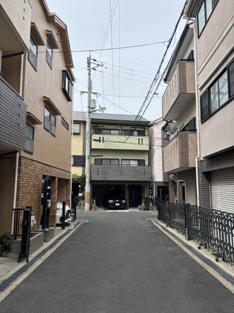 4LDK Detached House for Sale in Neyagawa City, Osaka - Thumbnail 3