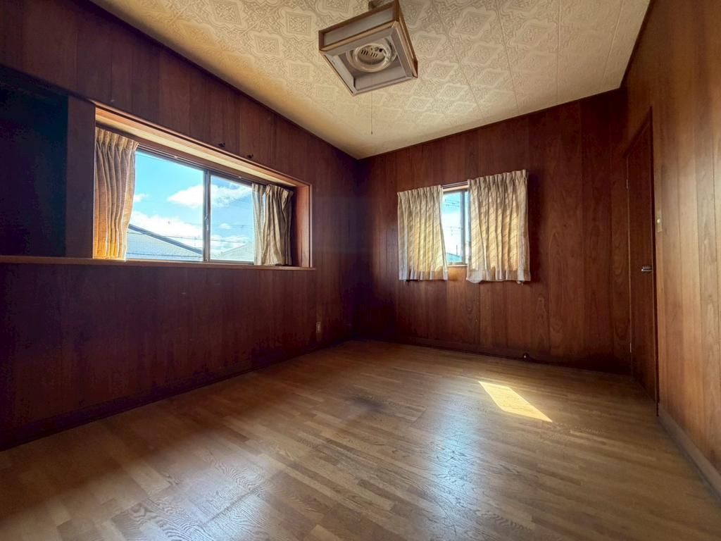 7DK Detached House for Sale near Ninbuno Station, Himeji - Thumbnail 2