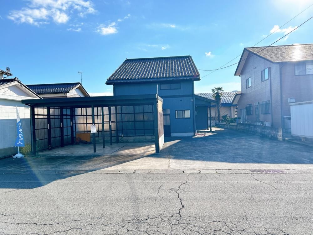 Renovated 5-Bedroom House with Large Land in Katsuyama, Fukui - Thumbnail 4
