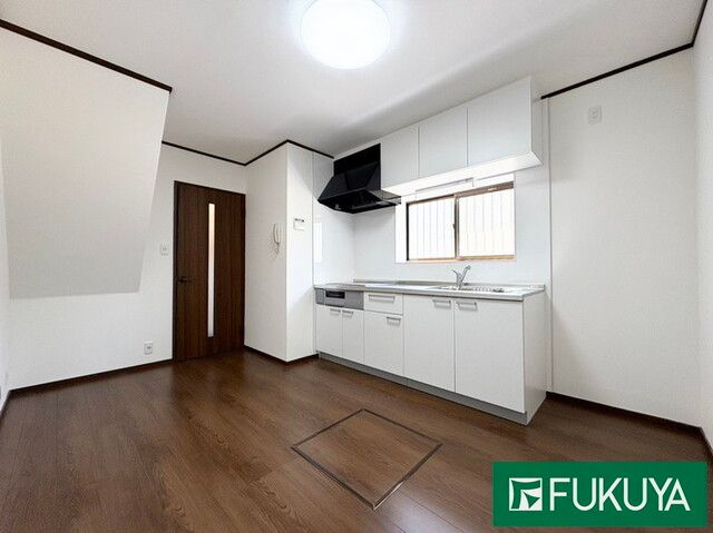 2DK Used House for Sale in Moriguchi, Osaka - Thumbnail 4
