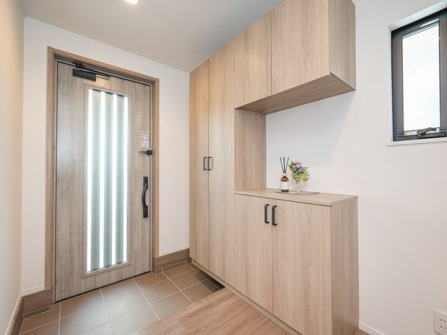 Modern 3LDK House for Sale in Ibaraki, Osaka - 12 Min Walk to Station - Thumbnail 3