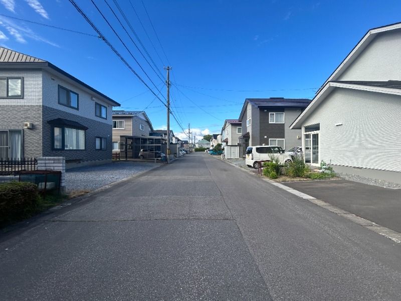 4LDK House for Sale in Hokuto City, Hokkaido | Near Kami-iso Station - Thumbnail 2