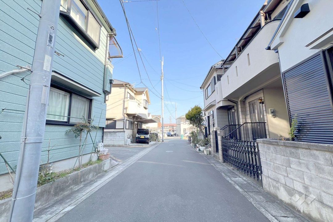 4DK Detached House for Sale in Itami, Hyogo | 73.18 sqm - Thumbnail 2