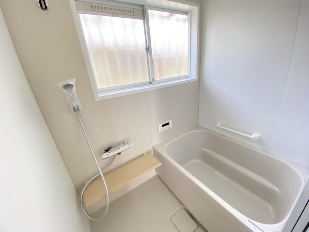 Refurbished 4LDK House for Sale in Hofu, Yamaguchi - Thumbnail 4