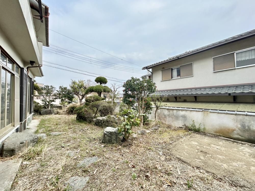 7DK Detached House in Ikoma, Nara - 171.59 sqm - Thumbnail 4