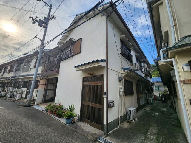 Terrace House for Sale in Kobe Nagata Ward - 98万円 - Image 1