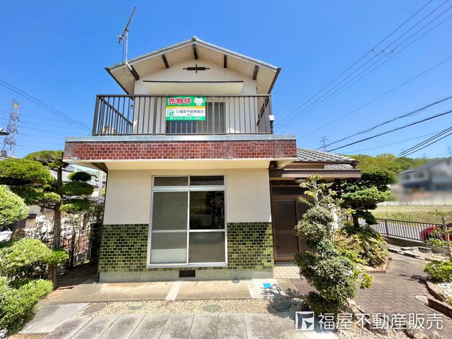 Spacious 4DK House with Large Garden in Himeji, Hyogo - Thumbnail 2