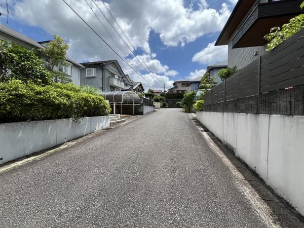 5LDK Detached House with Garden for Sale in Miyazaki City - Thumbnail 2