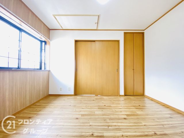 4DK House for Sale in Kadoma City Near Kayashima Station - Thumbnail 3