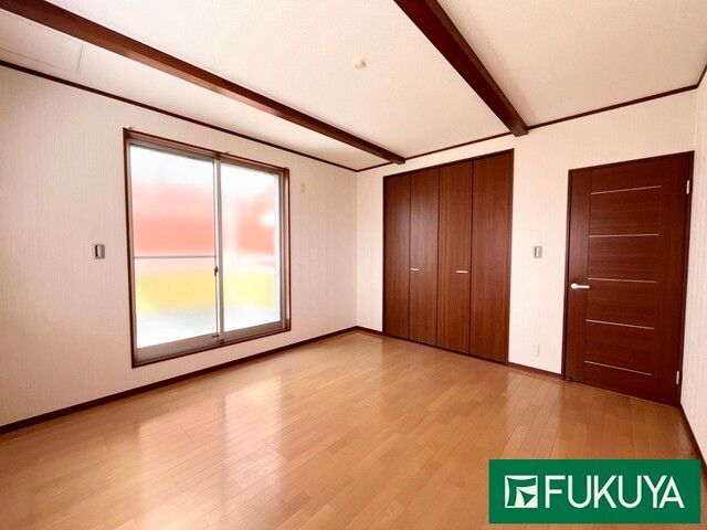 4LDK Detached House with Underfloor Heating in Yao City, Osaka - Thumbnail 2