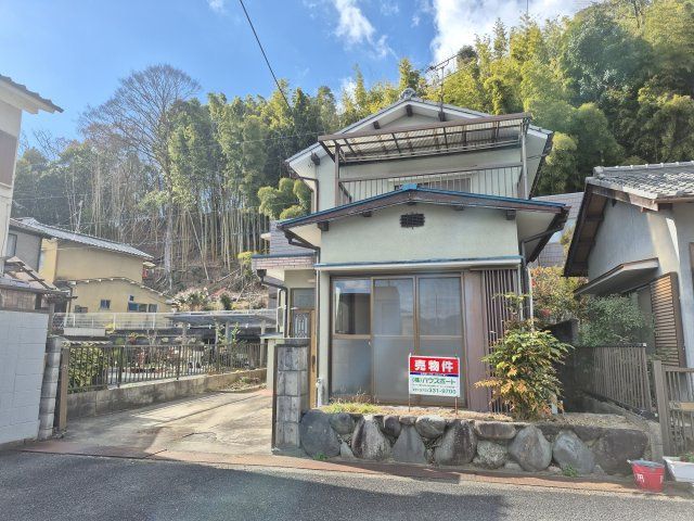 4DK House for Sale in Kameoka City, Kyoto - 70.39 sqm - Thumbnail 2