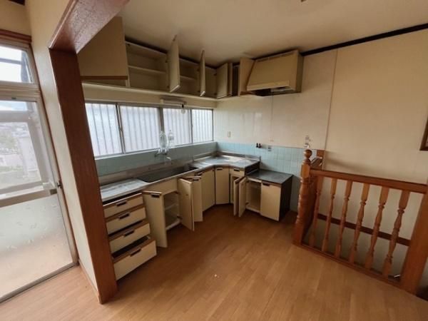 4SLDK Detached House for Sale in Hirakata, Osaka - Thumbnail 4