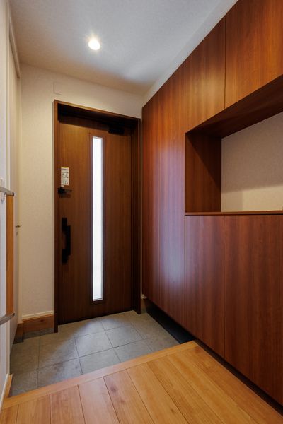 3LDK House for Sale in Toyonaka, Osaka - 93.97 sqm - Thumbnail 3