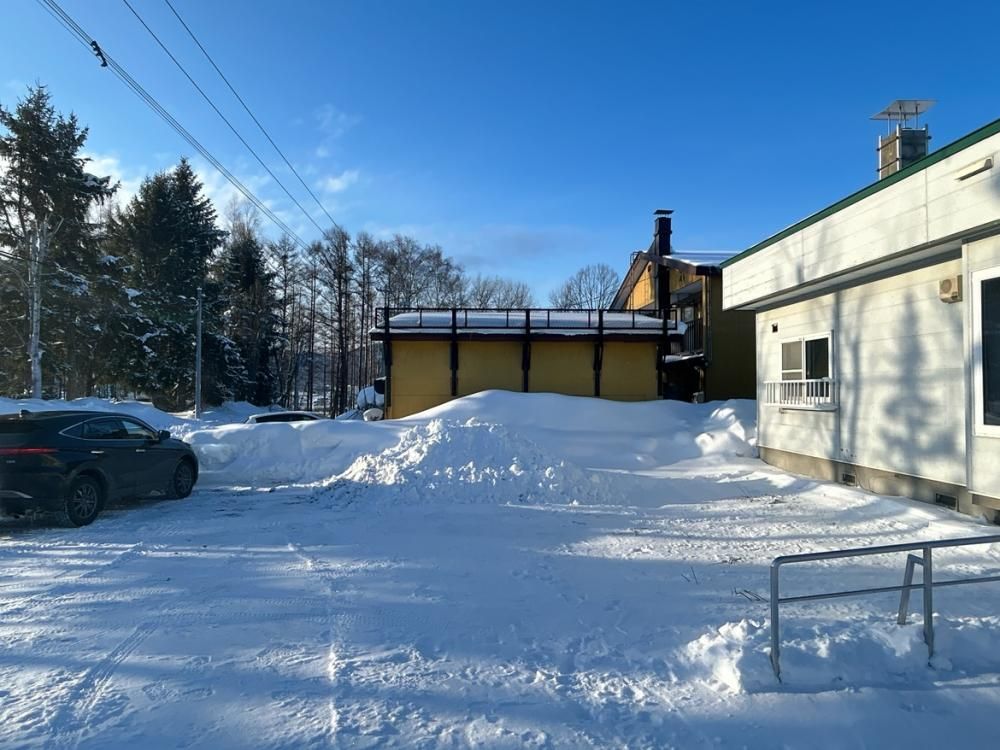 2LDK Single-Story House for Sale in Asahikawa, Hokkaido - Thumbnail 2