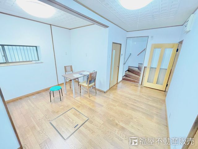 Renovated 3DK House for Sale in Himeji, Hyogo - Thumbnail 3