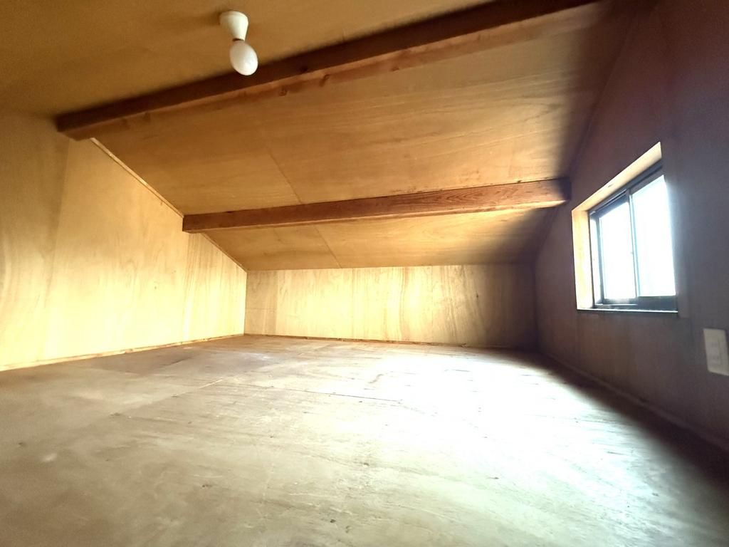 3LDK Detached House for Sale in Tsurumi-ku, Osaka - Thumbnail 4