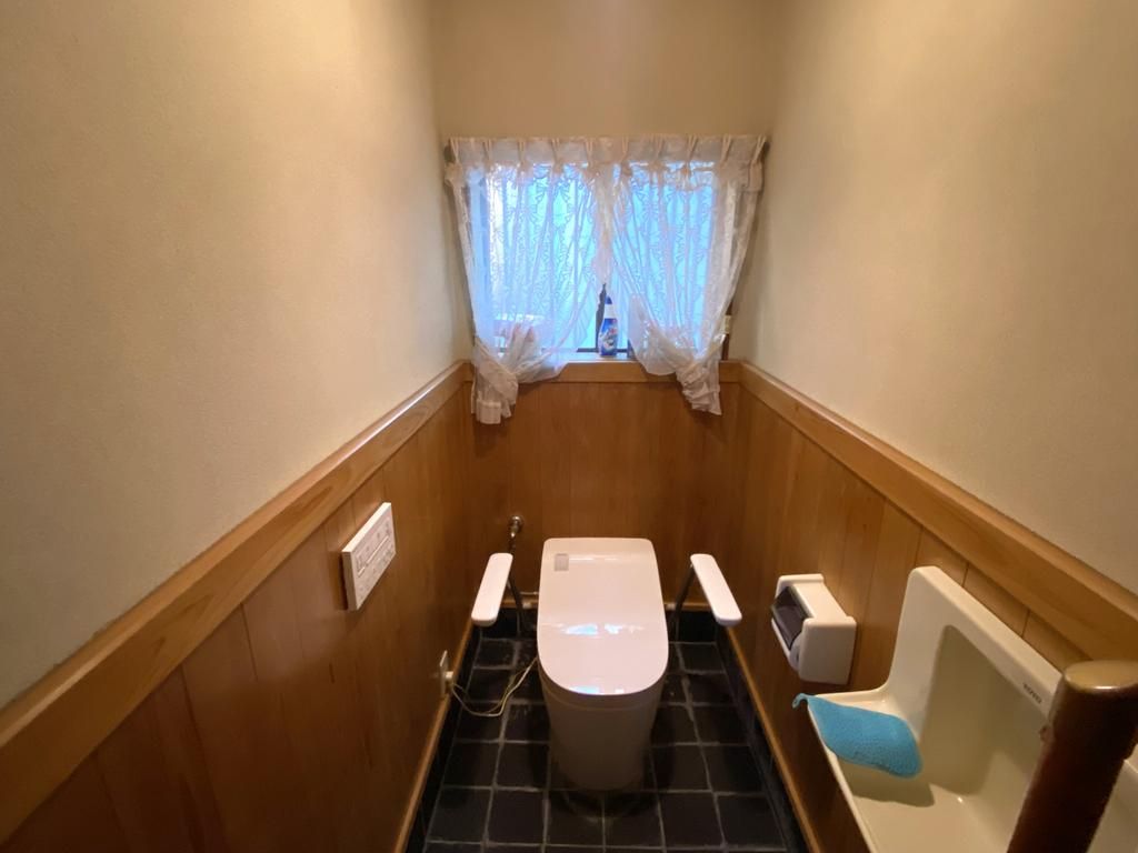 5SLDK Traditional House for Sale in Takasago, Hyogo - Thumbnail 4