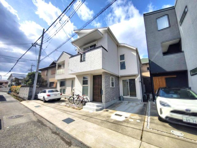 Modern 3SLDK House Near Kotoen Station, Nishinomiya - Thumbnail 4