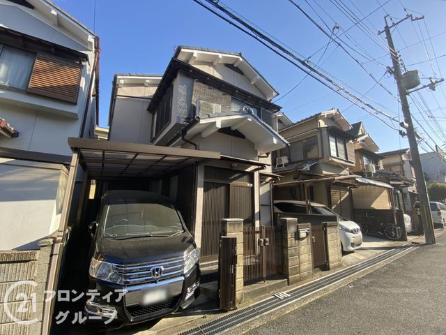 4LDK Detached House for Sale in Yawata City, Kyoto - Thumbnail 3
