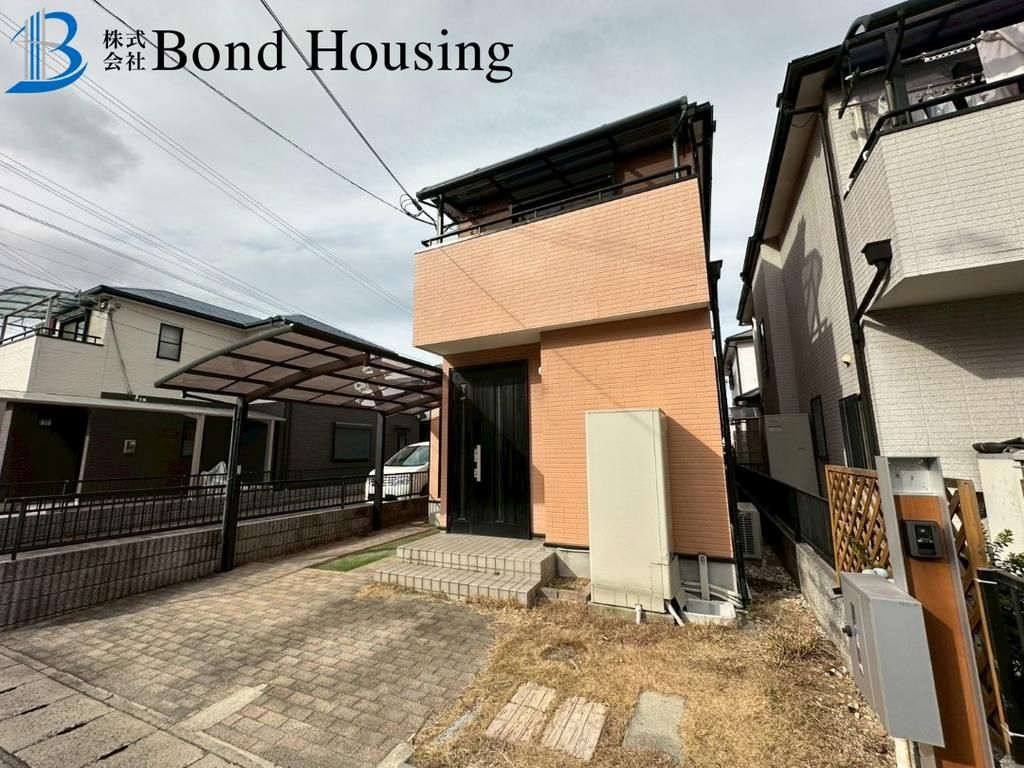 Renovated 4LDK House in Kobe Ryugaoka | 2 Car Parking - Thumbnail 2