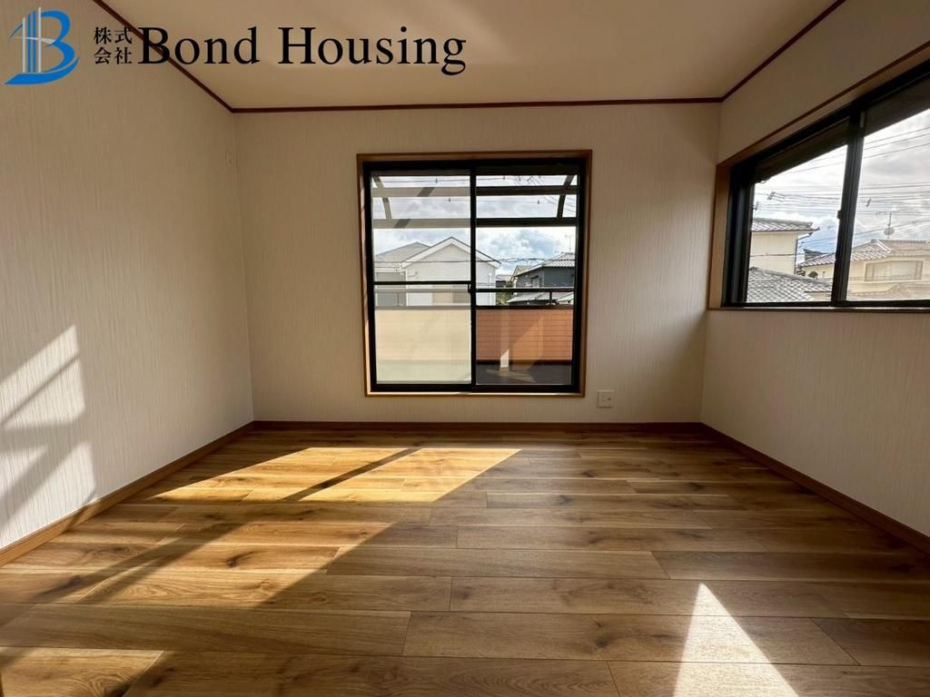 Renovated 4LDK House in Kobe Ryugaoka | 2 Car Parking - Thumbnail 4